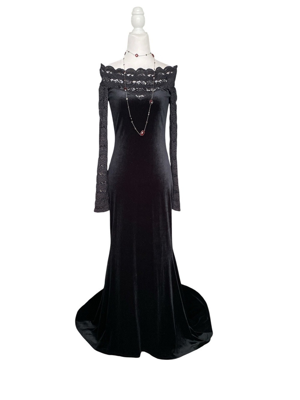 VENUS Y2K Black velvet off shoulder full length gown